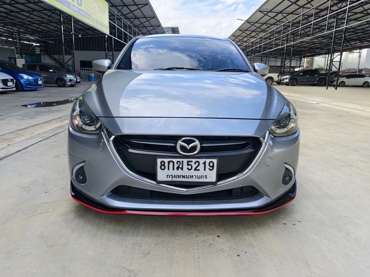 Mazda Mazda 2 2019 1.3 Sports High Connect Sedan เบนซิน ไม่ติดแก๊ส เกียร์อัตโนมัติ บรอนซ์เงิน รูปที่ 2