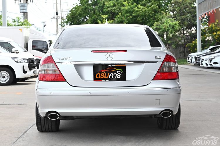 Mercedes-Benz E-Class 2009 E280 Sedan เบนซิน ไม่ติดแก๊ส เกียร์อัตโนมัติ บรอนซ์เงิน รูปที่ 4