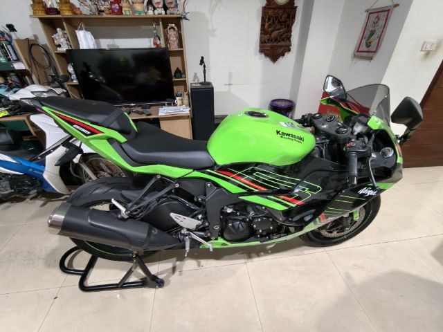 Kawasaki ZX6R ปี 2024