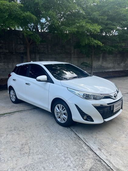 Toyota Yaris G ตัวท้อป 2018 มือเดียวป้ายแดง