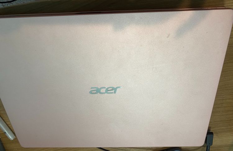 Swift series วินโดว์ ไม่ใช่ Acer Swift 1 SF114-32 สีชมพู สภาพดี ใช้งานปกติ พร้อมใช้