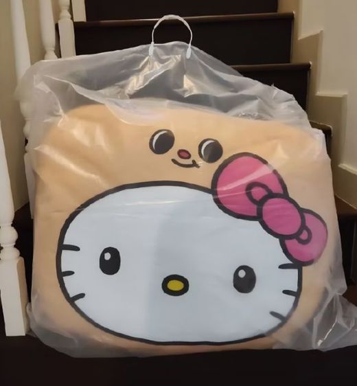 หมอนน้องเนย ใบใหญ่ 