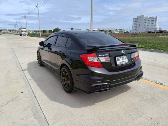 Honda Civic 2014 1.8 E i-VTEC Sedan เบนซิน เกียร์อัตโนมัติ ดำ รูปที่ 3