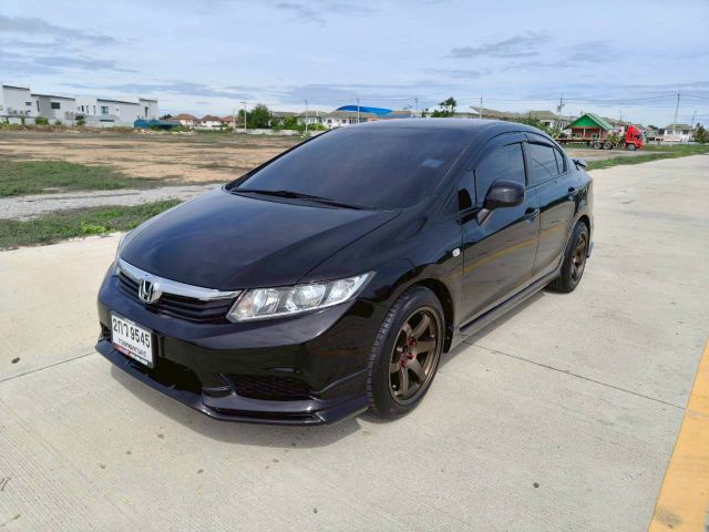 Honda Civic 2014 1.8 E i-VTEC Sedan เบนซิน เกียร์อัตโนมัติ ดำ รูปที่ 4