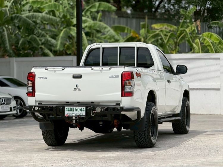 Mitsubishi Triton 2019 All New 2.4 GL 4WD Single Cab Pickup ดีเซล ไม่ติดแก๊ส เกียร์อัตโนมัติ ขาว รูปที่ 4