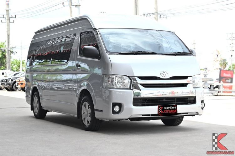 Toyota Commuter 2019 3.0 Van ดีเซล ไม่ติดแก๊ส เกียร์อัตโนมัติ บรอนซ์เงิน