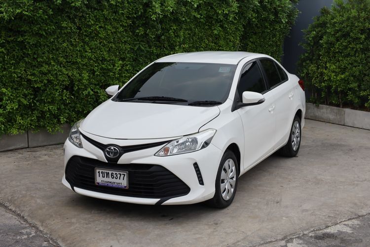Toyota Vios 2020 1.5 Entry Sedan เบนซิน ไม่ติดแก๊ส เกียร์อัตโนมัติ ขาว รูปที่ 4