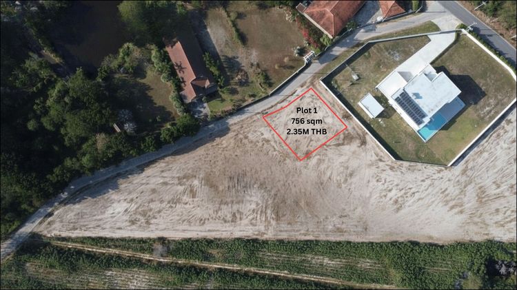 756 sqm Villa Plot Near Black Mountain Hua Hin