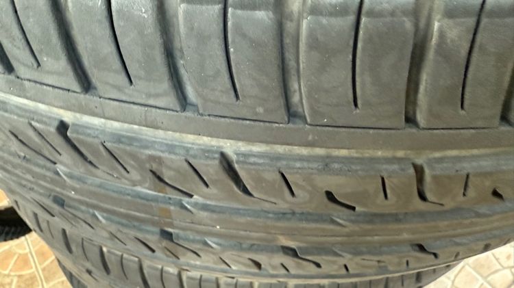 ยาง Dunlop 265 50 20 ปี 22 ถอดจจากรถ Fortuner  รูปที่ 14