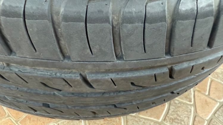 ยาง Dunlop 265 50 20 ปี 22 ถอดจจากรถ Fortuner  รูปที่ 16