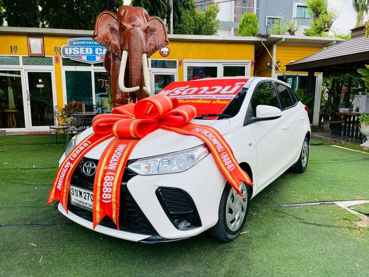 Toyota Yaris 2022 1.2 Entry Sedan เบนซิน ไม่ติดแก๊ส เกียร์อัตโนมัติ ขาว รูปที่ 2