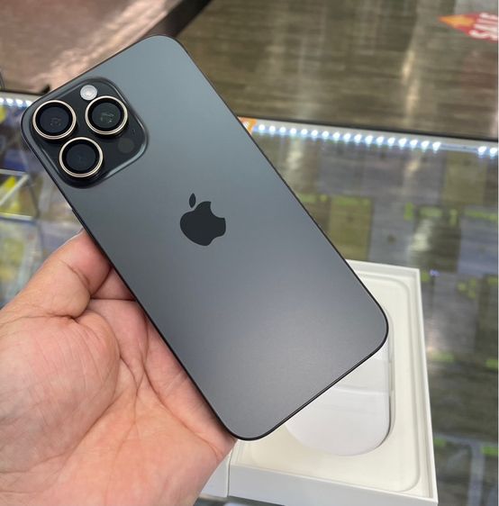 256 GB iphone 16 pro max 256 สภาพสวยมาก 