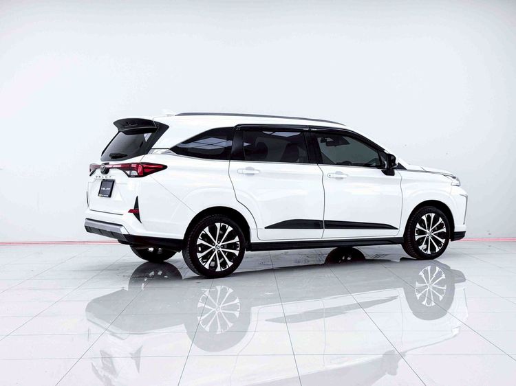 Toyota Veloz 2023 1.5 Premium Utility-car เบนซิน ไม่ติดแก๊ส เกียร์อัตโนมัติ ขาว รูปที่ 4