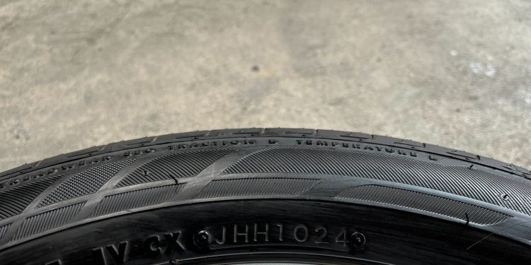 ✨ยาง✨165-65-14 Bridgestone♨️ปี 24♨️สภาพสวย💖 รูปที่ 6
