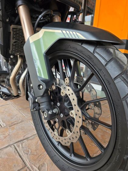 CB500X ปี23 ไมล์5,×××โล รถมือเดียวสภาพป้ายแดง 081-6477-198 รูปที่ 4