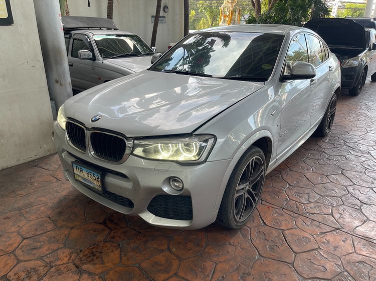 รถ BMW X4 2.0 xDrive20d M Sport 4WD สี บรอนซ์เงิน