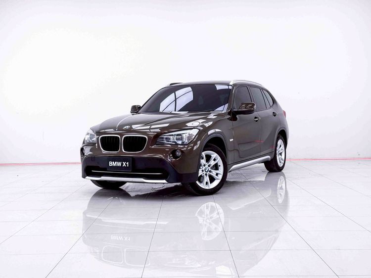 รถ BMW X1 2.0 sDrive20d Highline สี น้ำตาล