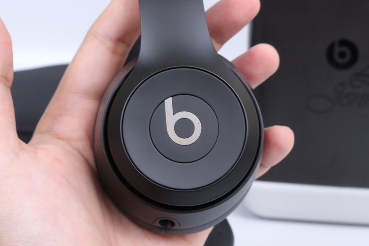 Beats Solo 4 JENNIE Special Edition รูปที่ 5