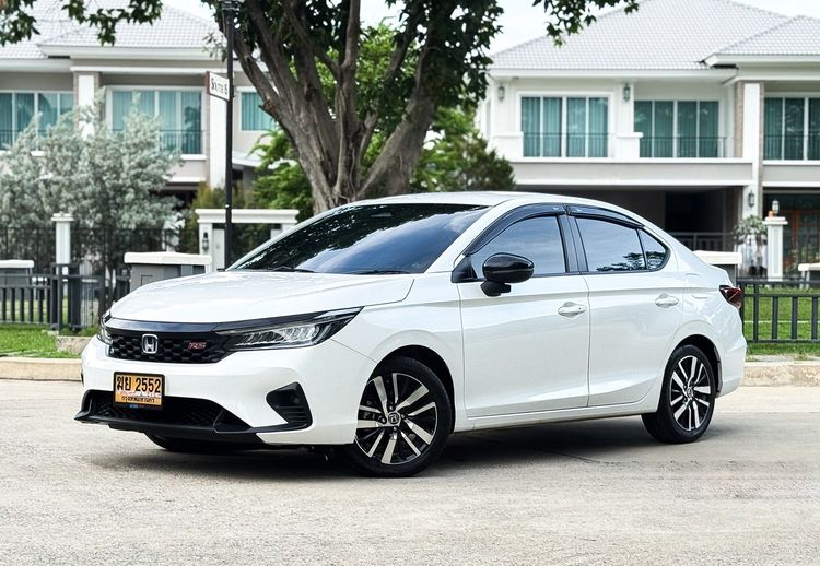 รถ Honda City 1.5 e:HEV RS สี ขาว