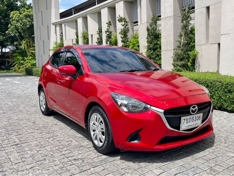Mazda Mazda 2 2017 1.3 Sports Sedan เบนซิน ไม่ติดแก๊ส เกียร์อัตโนมัติ แดง รูปที่ 3