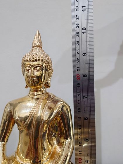 พระพุทธสิหิงค์ ขนาดบูชา หน้าตัก 5 นิ้ว โคทสวย (เลข ๑) เนื้อทองเหลืองขัดเงา 100 ปี ญสส.หลวงปู่แบน สร้าง วัดบวรนิเวศวิหาร ปี2556 รับประกันแท้  รูปที่ 9
