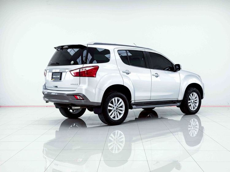 Isuzu MU-X 2017 1.9 Utility-car ดีเซล ไม่ติดแก๊ส เกียร์อัตโนมัติ เทา รูปที่ 4