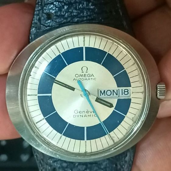 Vintage Omega Geneve Dynamic Day-Date Automatic Swiss Made 1970่s ทรงจานบินใข่ขวาง เดินปรกติ ขนาด 41-42มม.รวมมะยม.พร้อมสายหนังหัวบั้คเคิลแท้