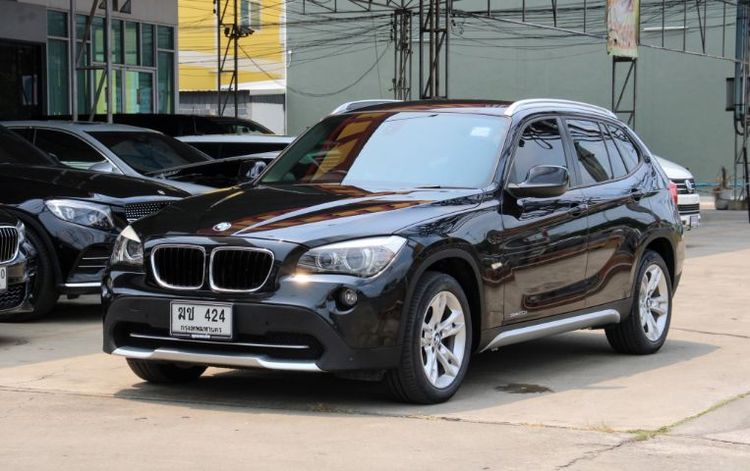 รถ BMW X1 2.0 sDrive20d Highline สี ดำ