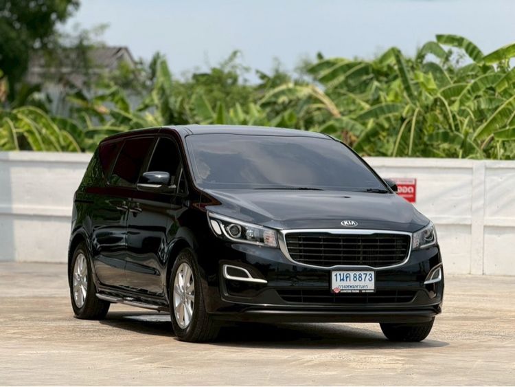 รถ Kia Grand Carnival 2.2 LX สี ดำ
