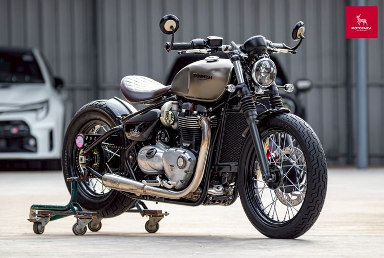 Triumph Bonneville Bobber1200 ปี2017 ท่อZard วิ่ง24,000km.