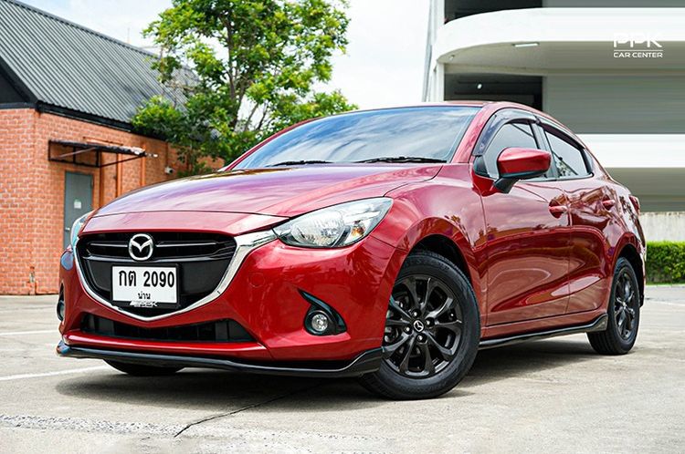 รถ Mazda Mazda 2 1.3 High Connect สี แดง