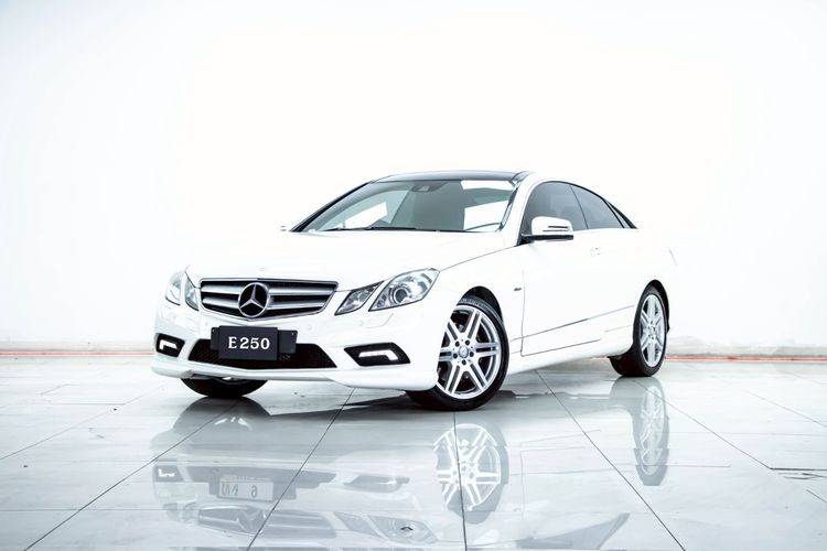 รถ Mercedes-Benz E-Class E250 CGI สี ขาว