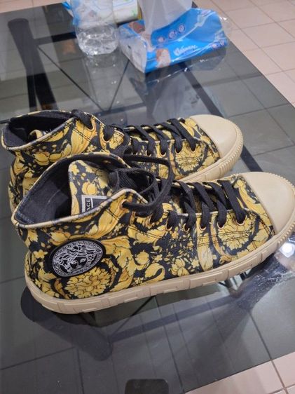 รองเท้า Versace แท้ เบอร์44
