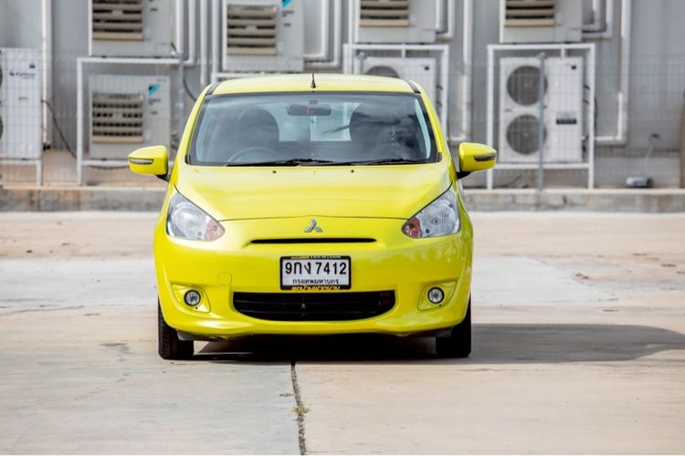 Mitsubishi Mirage 2013 1.2 GLS Sedan เบนซิน ไม่ติดแก๊ส เกียร์อัตโนมัติ เหลือง รูปที่ 3
