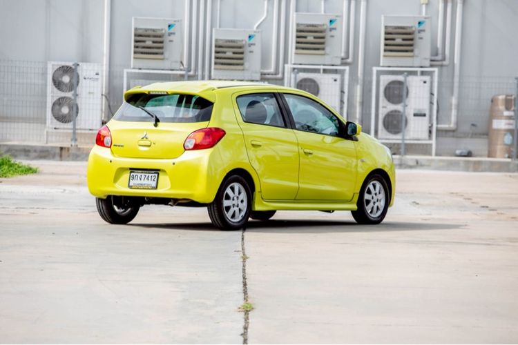 Mitsubishi Mirage 2013 1.2 GLS Sedan เบนซิน ไม่ติดแก๊ส เกียร์อัตโนมัติ เหลือง รูปที่ 4