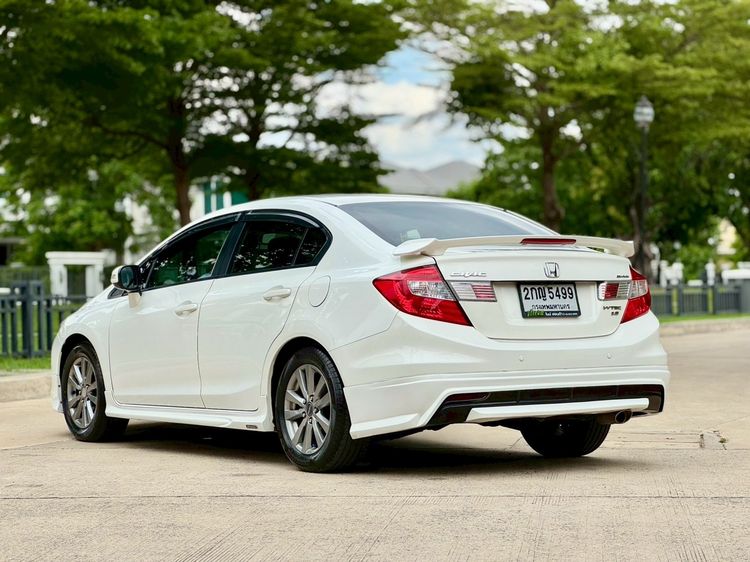 Honda Civic 2014 1.8 Modulo Sedan เบนซิน ไม่ติดแก๊ส เกียร์อัตโนมัติ ขาว รูปที่ 4