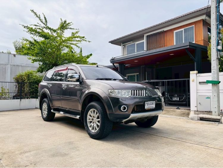 รถ Mitsubishi Pajero Sport 2.5 GT 4WD สี น้ำตาล