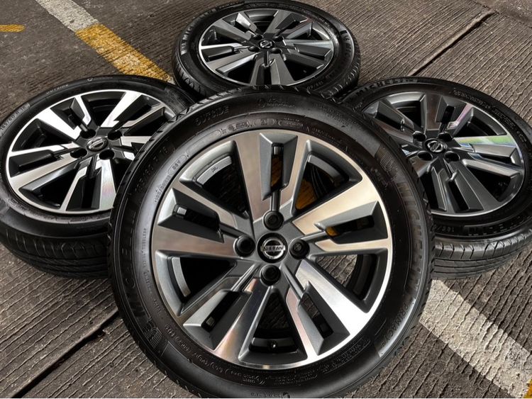 Nissan Almara ขอบ 16  นิ้ว Top 🔥
