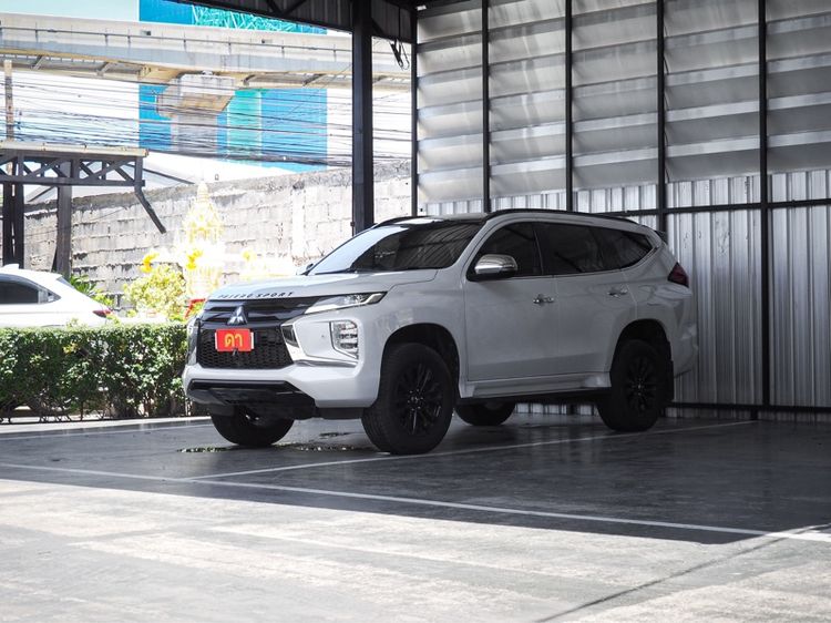 รถ Mitsubishi Pajero Sport 2.4  GT Premium Elite Edition  2WD สี ขาว