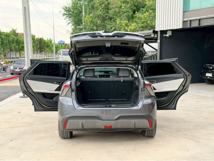 MG MG4 2024 Electric Sedan ไฟฟ้า ไม่ติดแก๊ส เกียร์อัตโนมัติ เทา รูปที่ 2