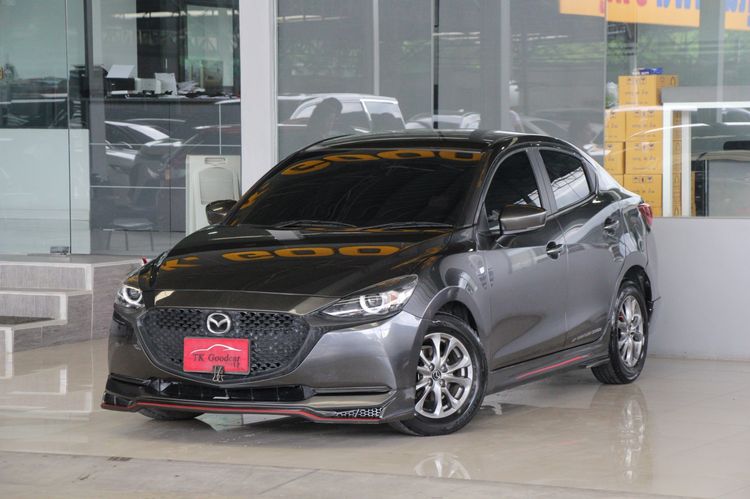 รถ Mazda Mazda 2 1.3 C สี เทา
