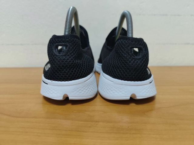 SKECHERS SlipOn 41.0 26.0 แท้ มือสอง  รูปที่ 7