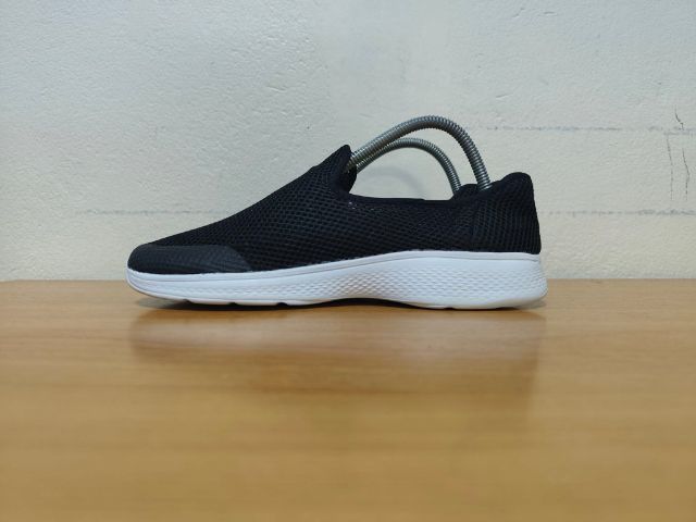 SKECHERS SlipOn 41.0 26.0 แท้ มือสอง  รูปที่ 3