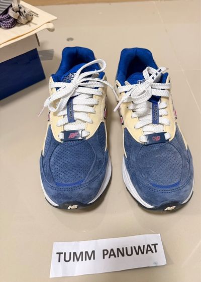 New Balance 990 v3 x KITH รูปที่ 2