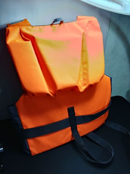 เสื้อชูชีพ TRIBORD แท้ 100 Newtons สำหรับน้ำหนัก 40-60 กิโล รูปที่ 10