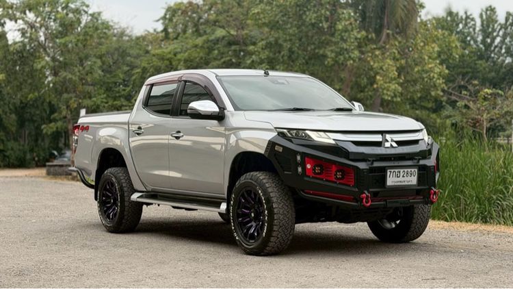 รถ Mitsubishi Triton 2.4 GT Plus สี เทา