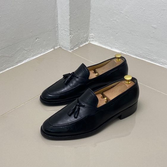 Kow Hoo Black Tassel Loafers