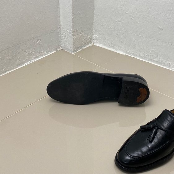 Kow Hoo Black Tassel Loafers รูปที่ 9