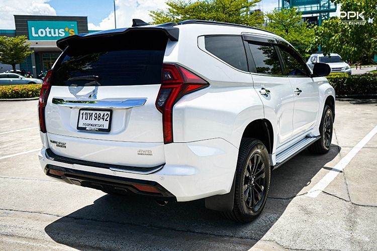Mitsubishi Pajero Sport 2021 2.4 GT Premium Elite Edition 4WD Utility-car ดีเซล ไม่ติดแก๊ส เกียร์อัตโนมัติ ขาว รูปที่ 4