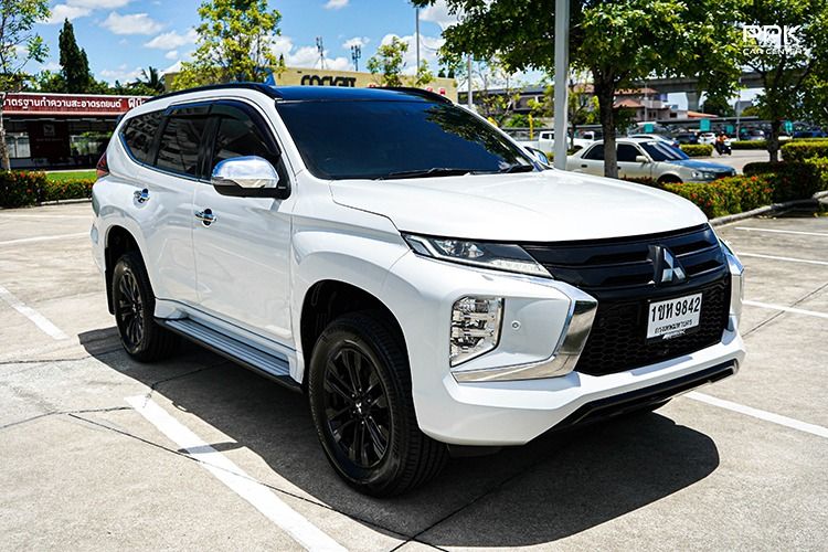 Mitsubishi Pajero Sport 2021 2.4 GT Premium Elite Edition 4WD Utility-car ดีเซล ไม่ติดแก๊ส เกียร์อัตโนมัติ ขาว รูปที่ 3